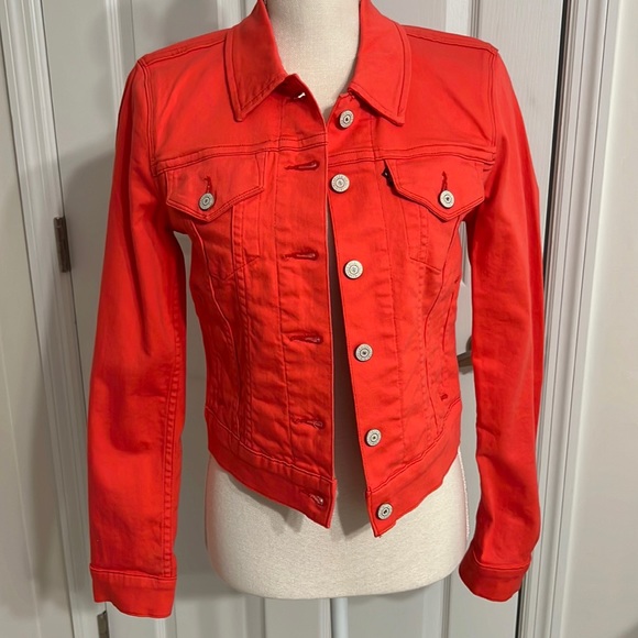 Levi's Jacket in Coral.